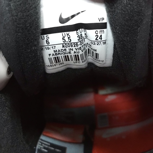 NWOB Nike Air Max 90 We Love Nike Size 6 - Picture 5 of 5